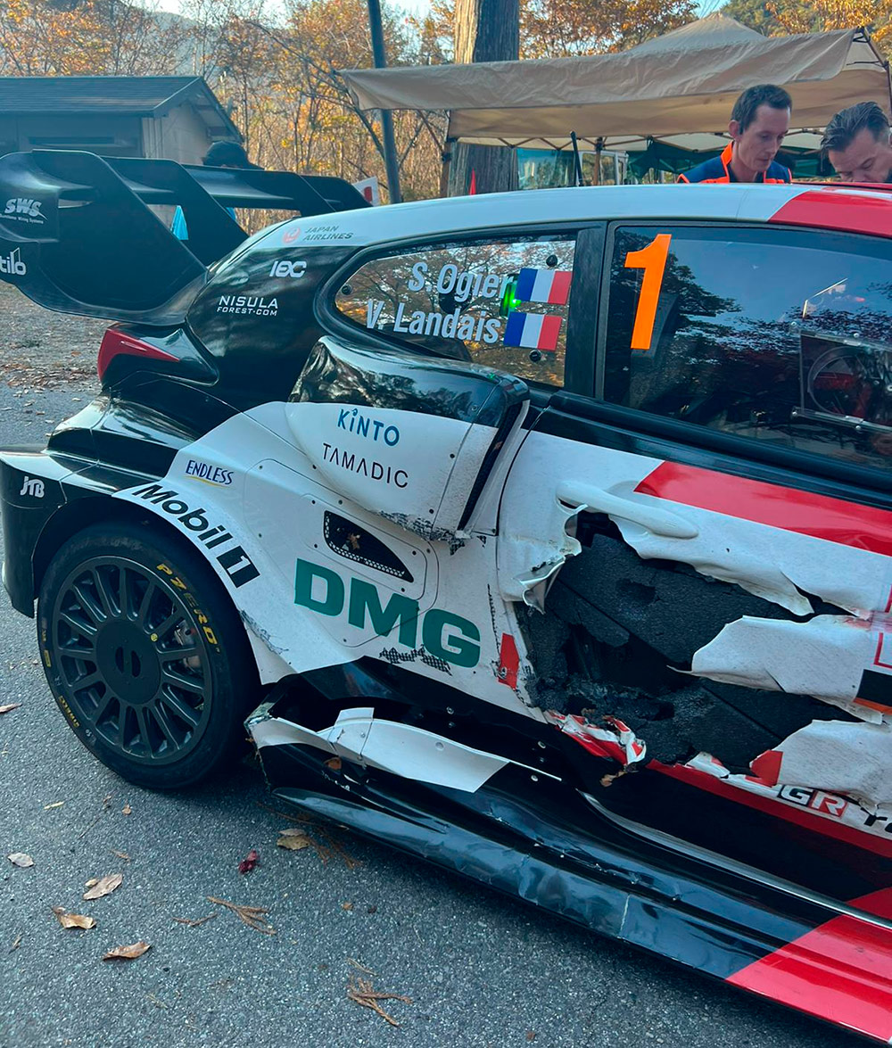 Повреждения Toyota GR Yaris Rally1 (A-6627) Себастьена Ожье и Венсана Ландэ, ралли Япония 2022