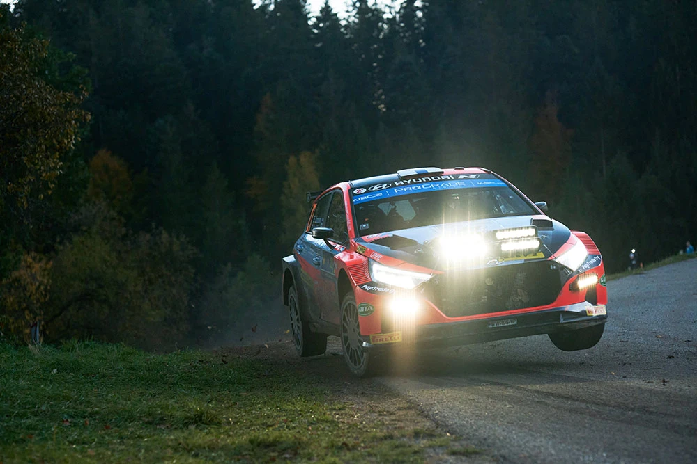 Линдхольм продолжит участие в WRC2 с Hyundai