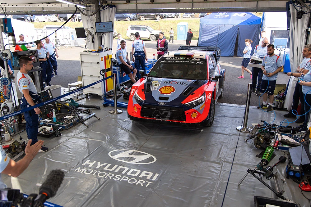 Пилотов Hyundai попросили сбросить скорость, чтобы уберечь трансмиссию