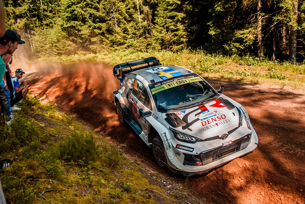 28 лет спустя: Оливер Сольберг одержал первую победу в WRC