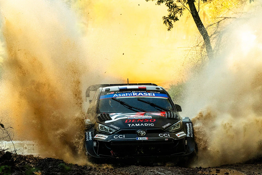 Ожье выиграл дебютный этап WRC в Парагвае