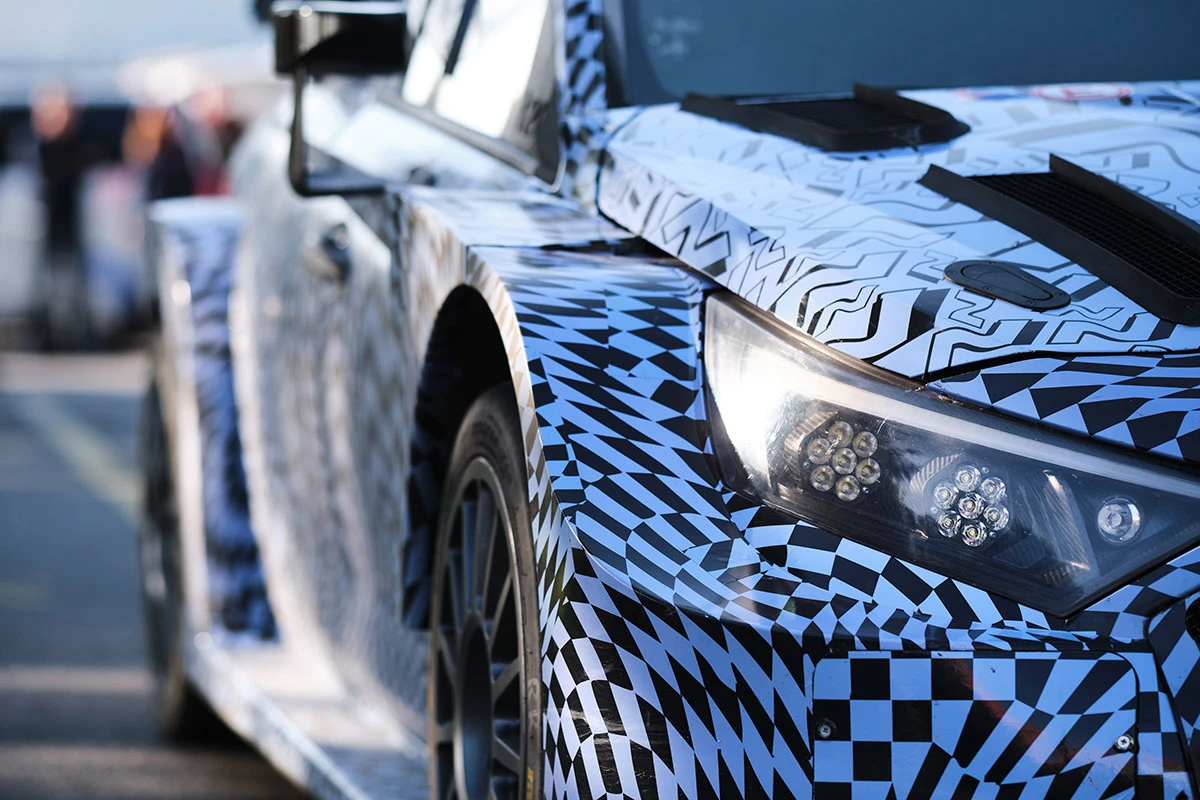 Hyundai приступает к тестам «реального» Rally1